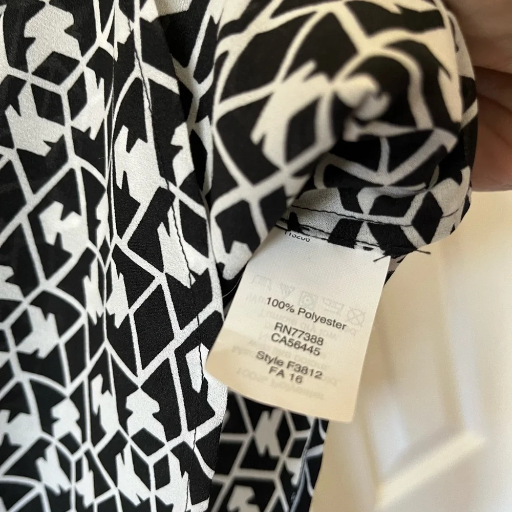 J. Crew size XS black and white sheer 5 button popover blouse